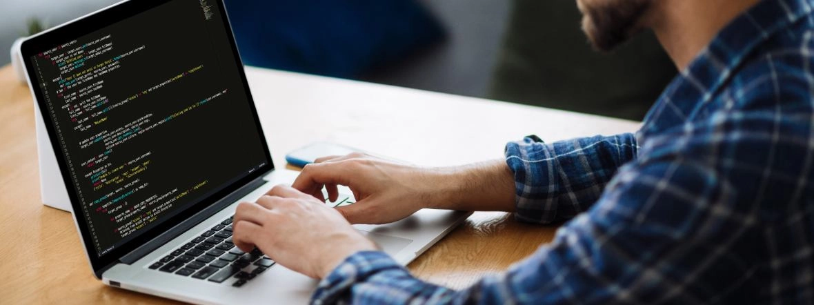 Jaki laptop do programowania? Najlepszy laptop dla programisty &ndash; ranking